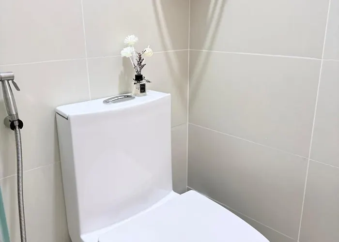Cozy Staycation In Quezon Near Sm North Trinoma Solaire With Lights View Aparthotel