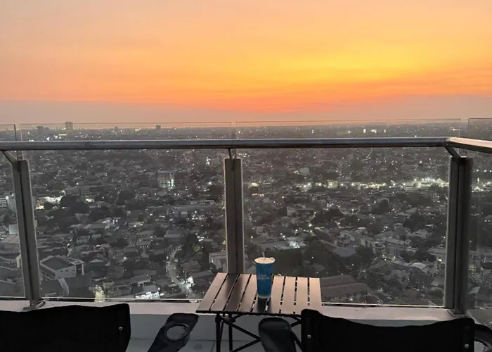 Cozy Staycation In Quezon Near Sm North Trinoma Solaire With Lights View 3* Manila