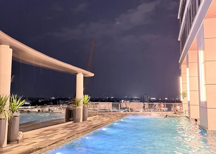 Cozy Staycation In Quezon Near Sm North Trinoma Solaire With Lights View Aparthotel Manila